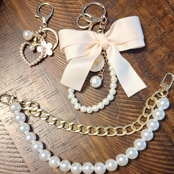 Elegant 3 Piece Bag Charm Accessory Set - Picture 4 of 6